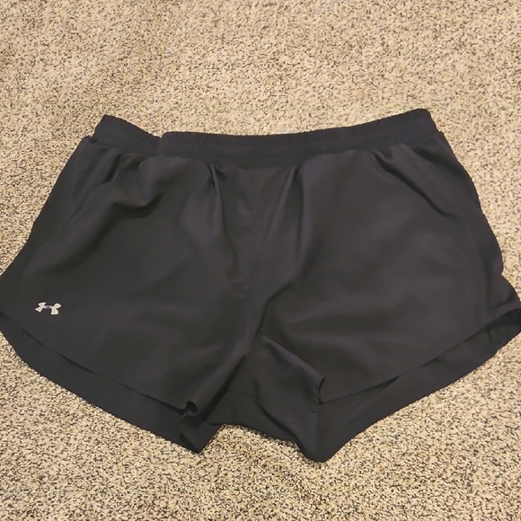 Under Armour Women's Dark Athletic Shorts - Picture 1 of 10